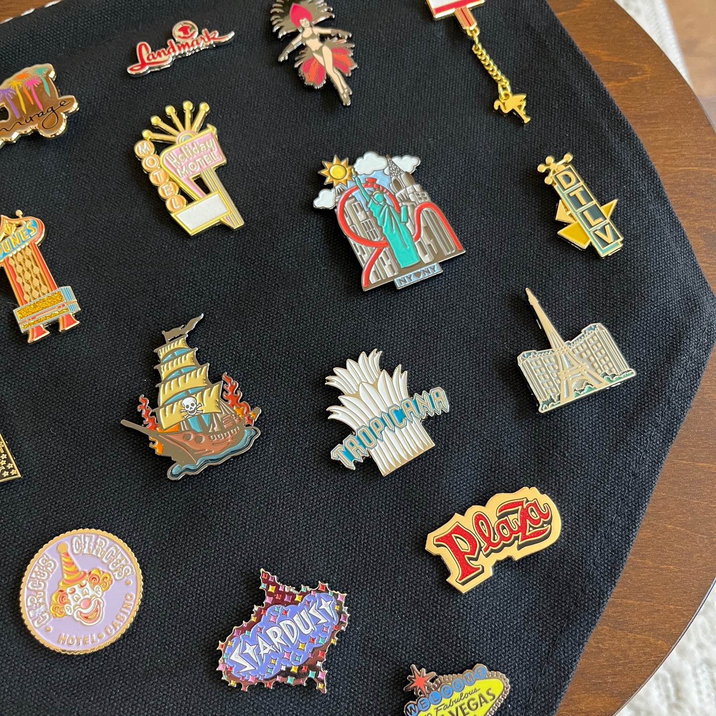 Las Vegas Casino Pin Banner Collection