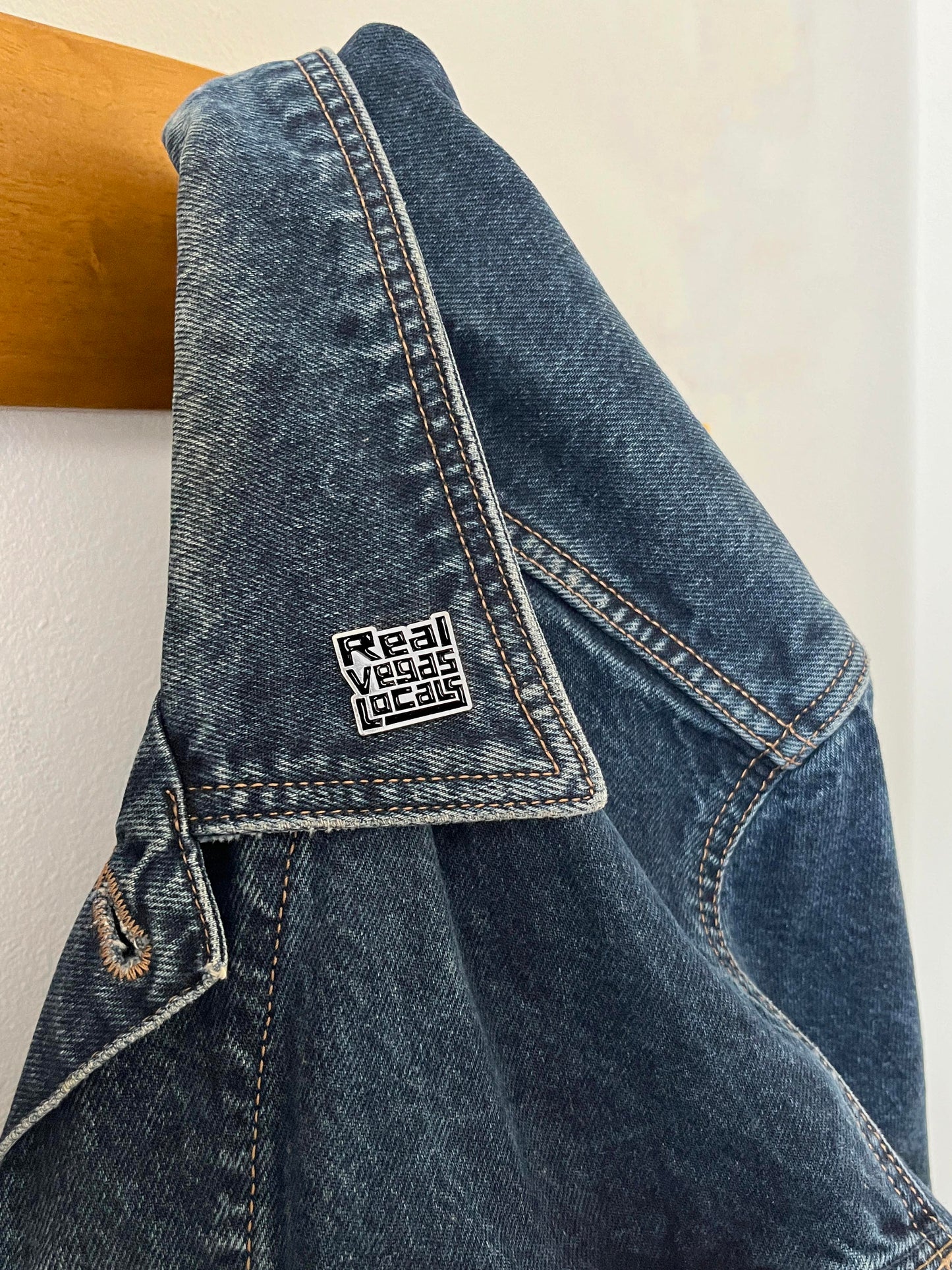 *FREE* Real Vegas Locals Pin