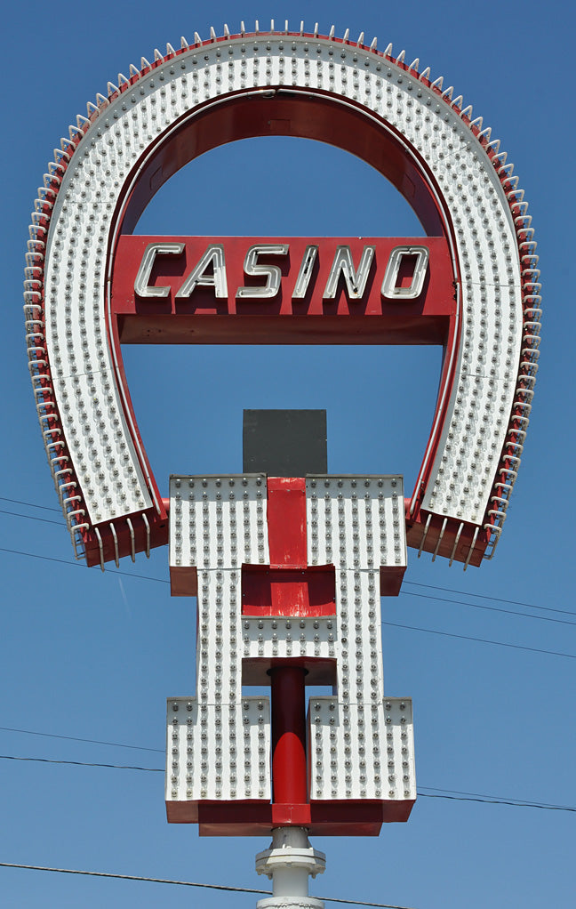 Binions Horseshoe Pin