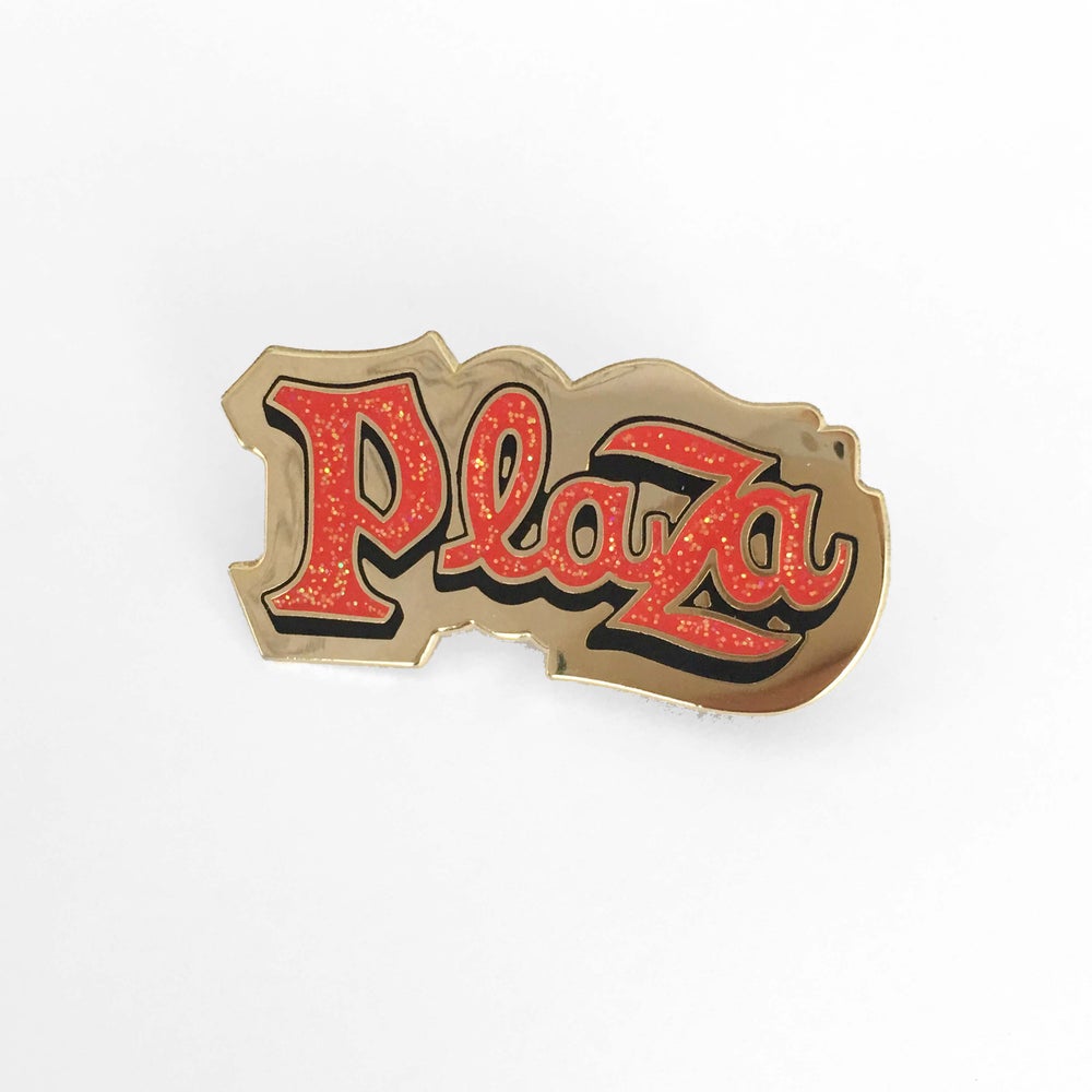 Plaza Pin