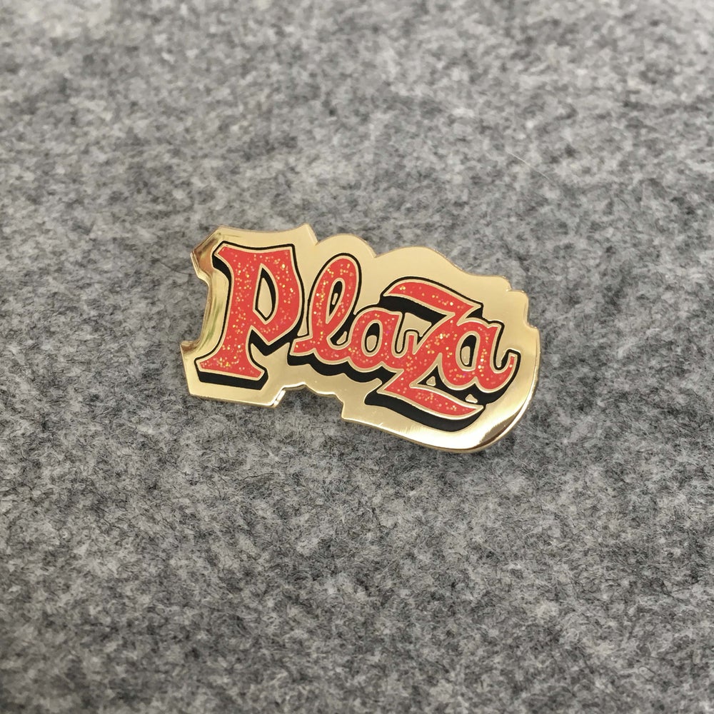 Plaza Pin