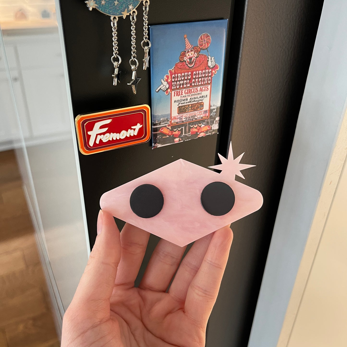 Love Las Vegas Magnet