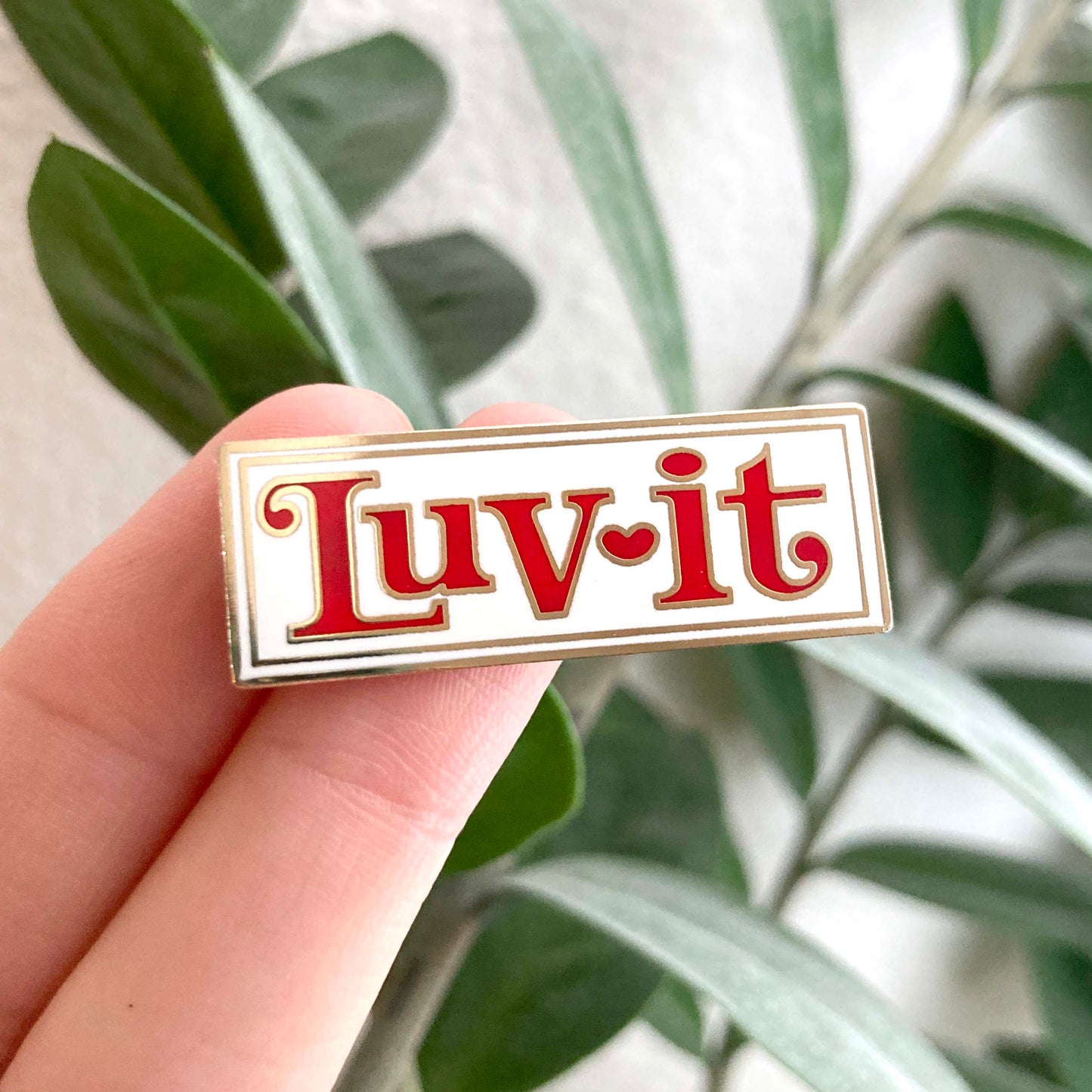 Luv-It