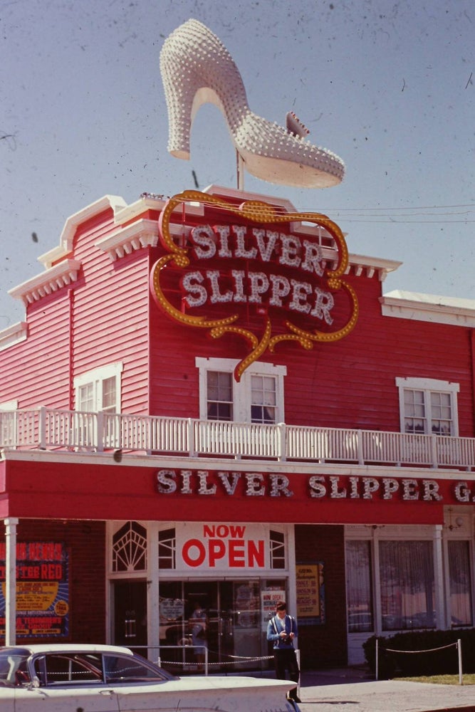 Silver slipper shop